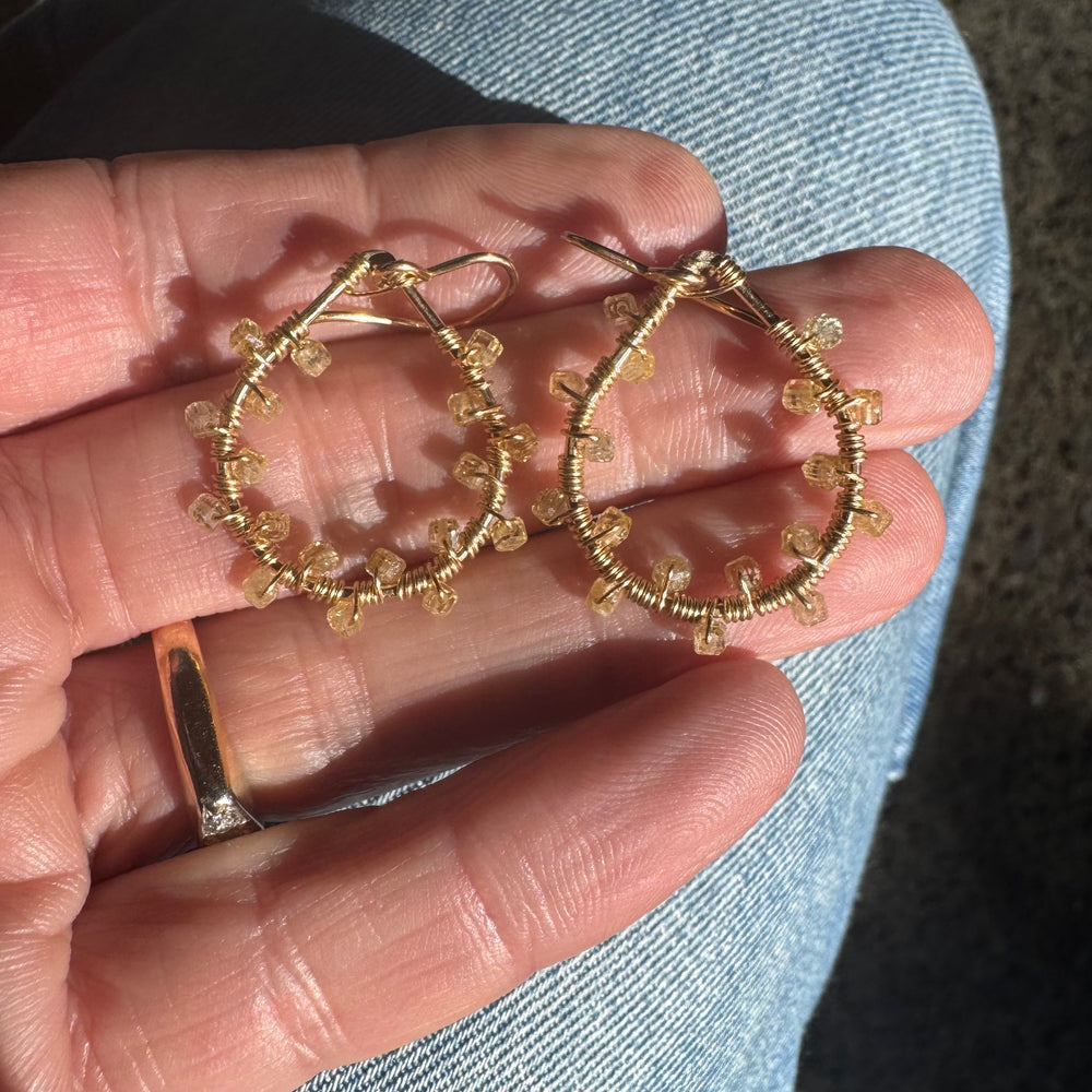 Gold Teardrop Earrings in Zircon Cube-Cut, Small
