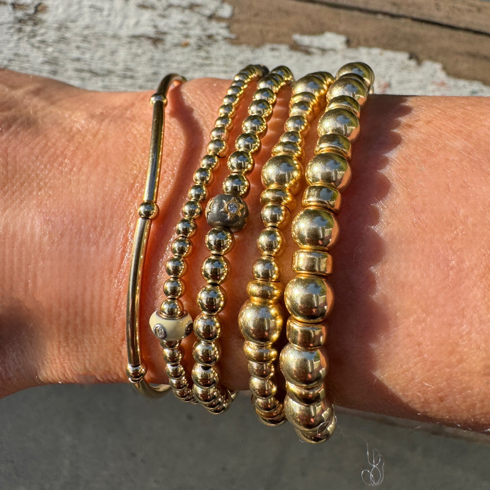 Chunky Gold Round + Saucer Stretch Bracelet - 6-8MM